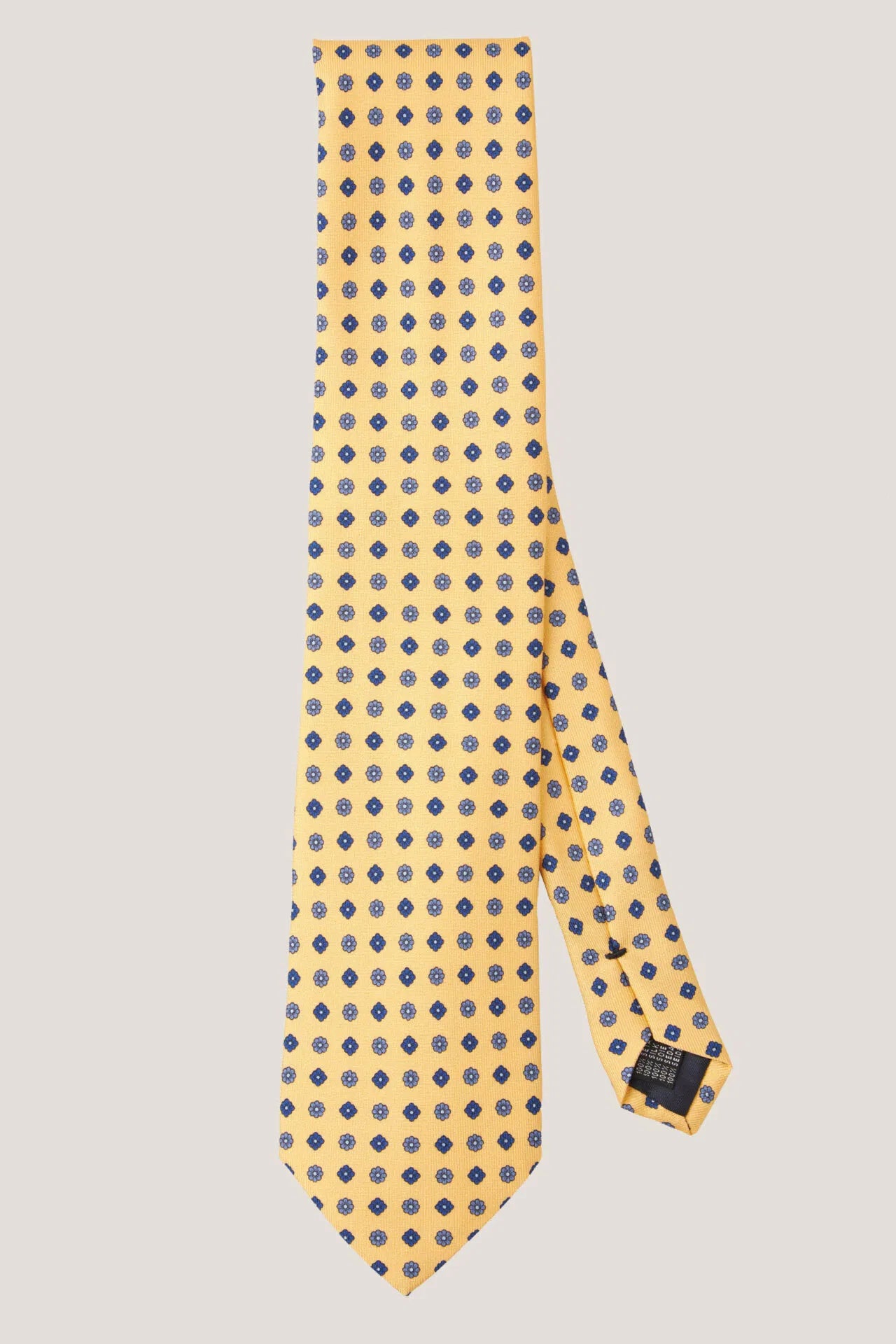 Silk tie with small flowers