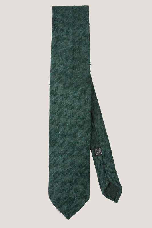 Cravate en soie shantung à chevrons verte