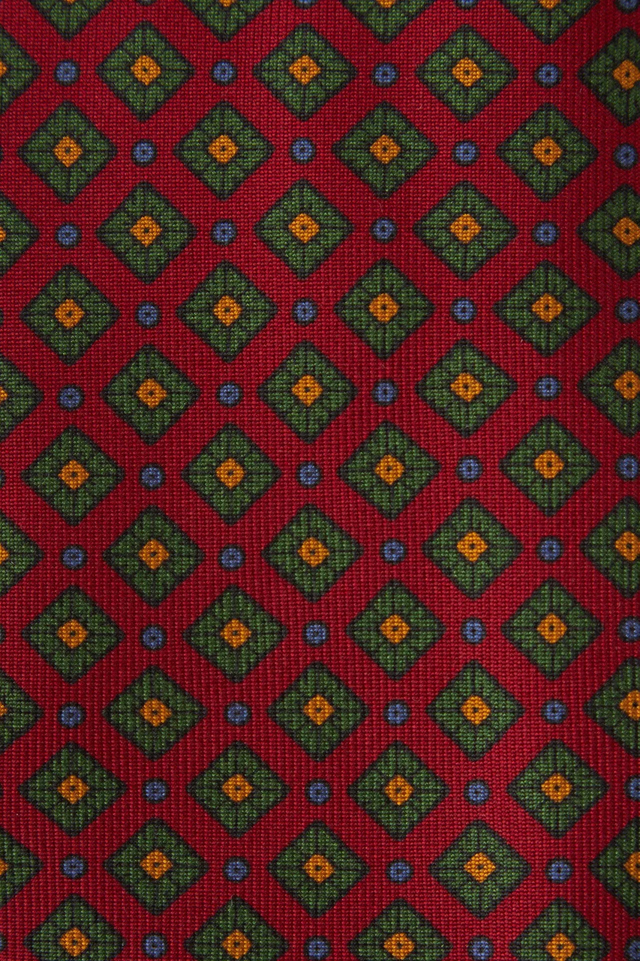 Silk medallion tie