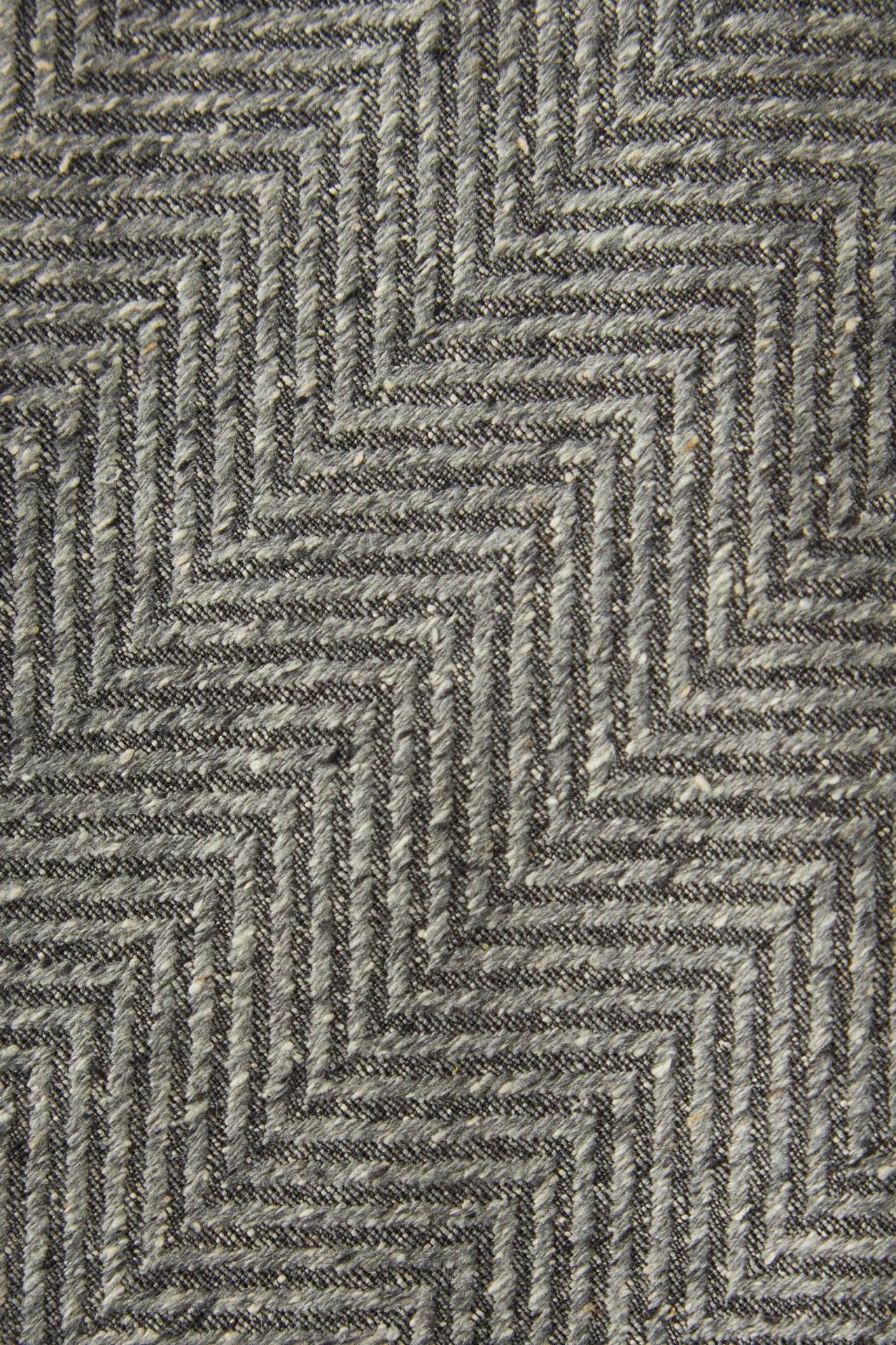 Raw silk herringbone tie