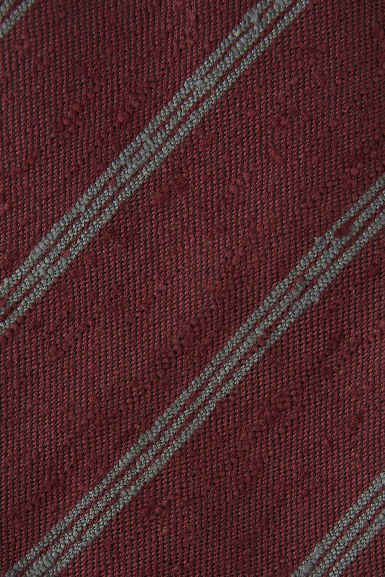 Regimental tie made of silk shantung, unlined