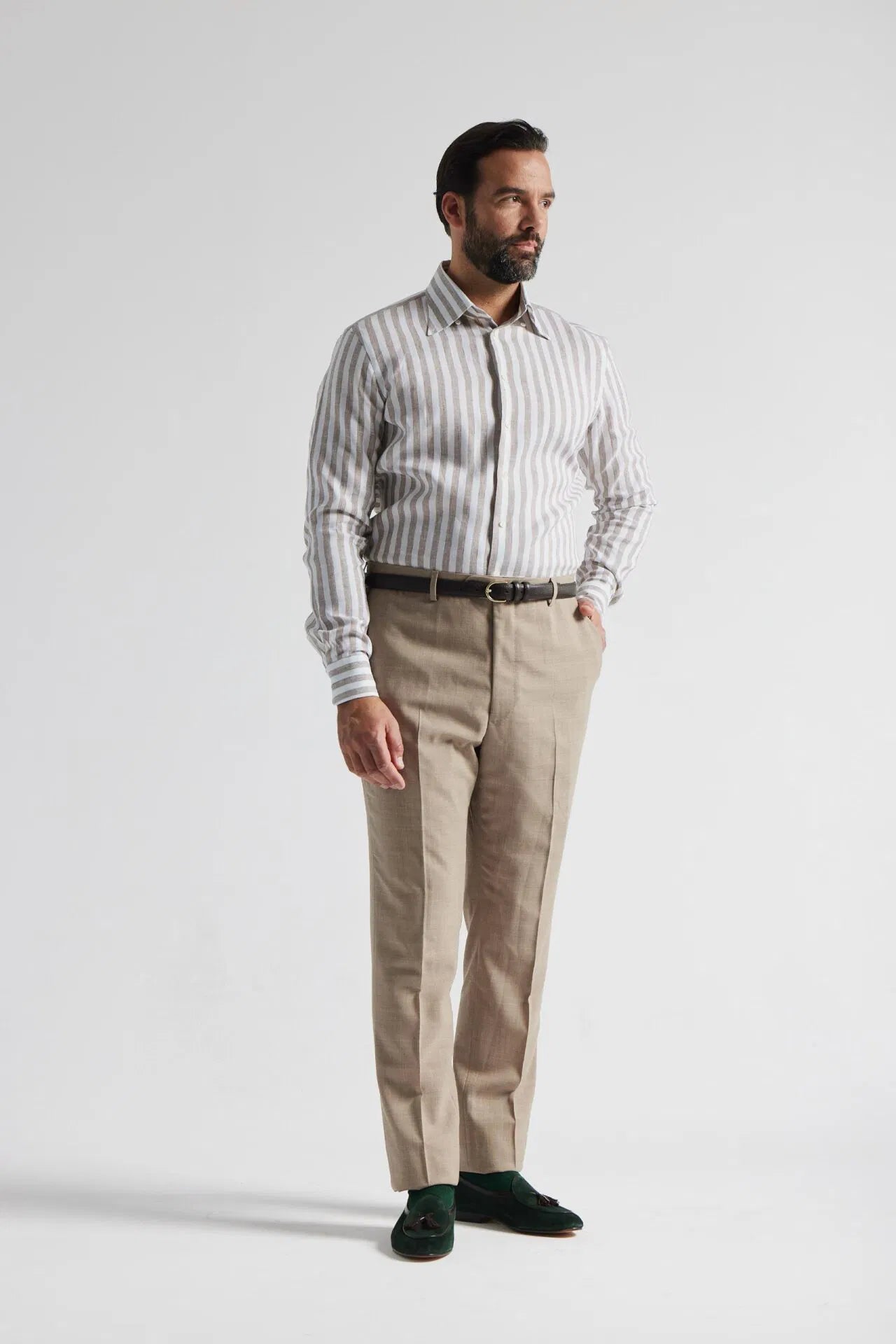 Chemise boutonnée en lin marron à rayures
