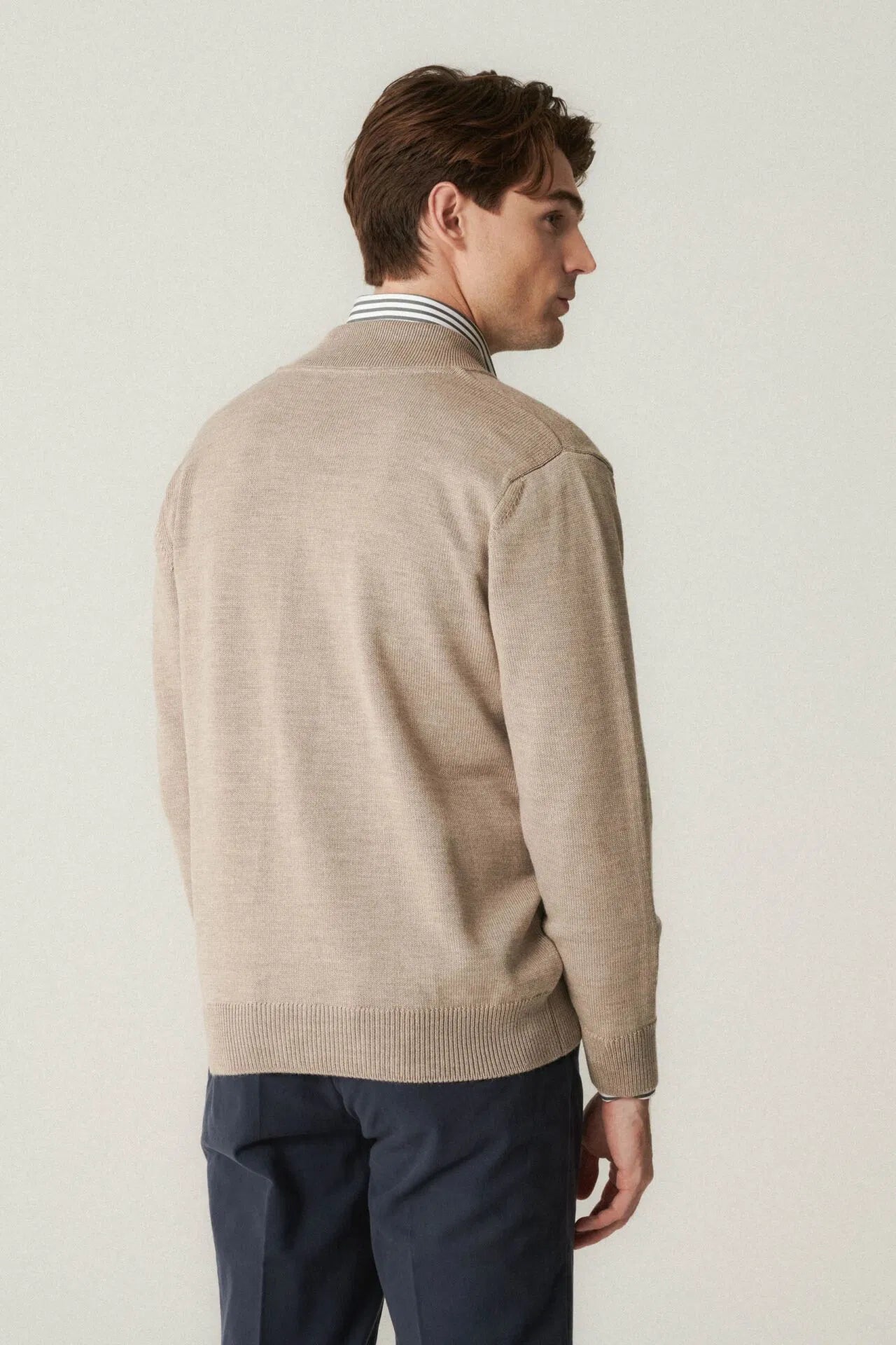 Granatowe spodnie Chino