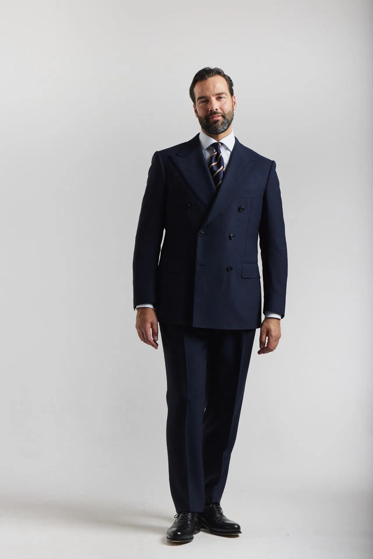 London Shrunk Navy Double-Breasted Suit