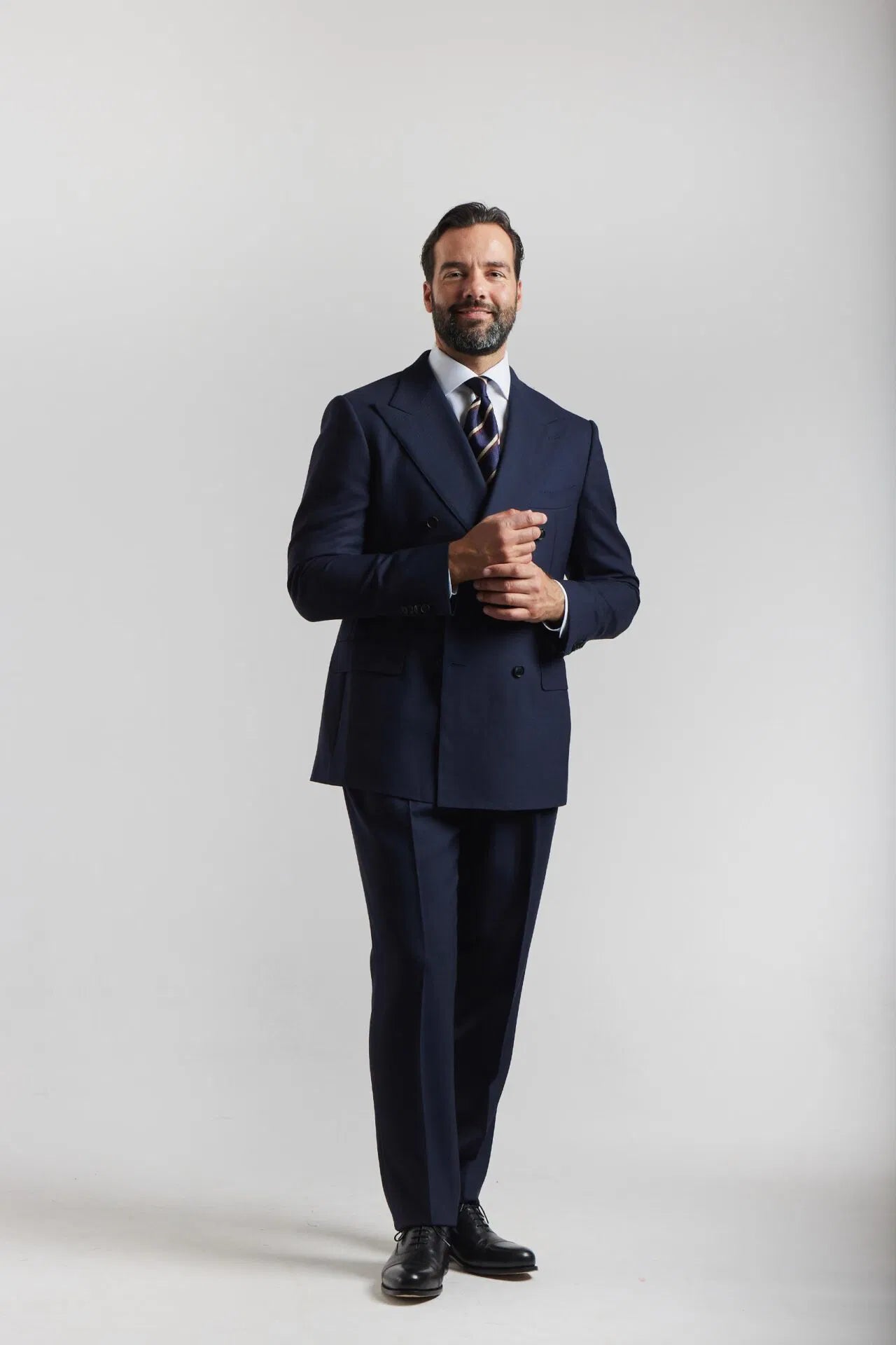 London Shrunk Navy Double-Breasted Suit