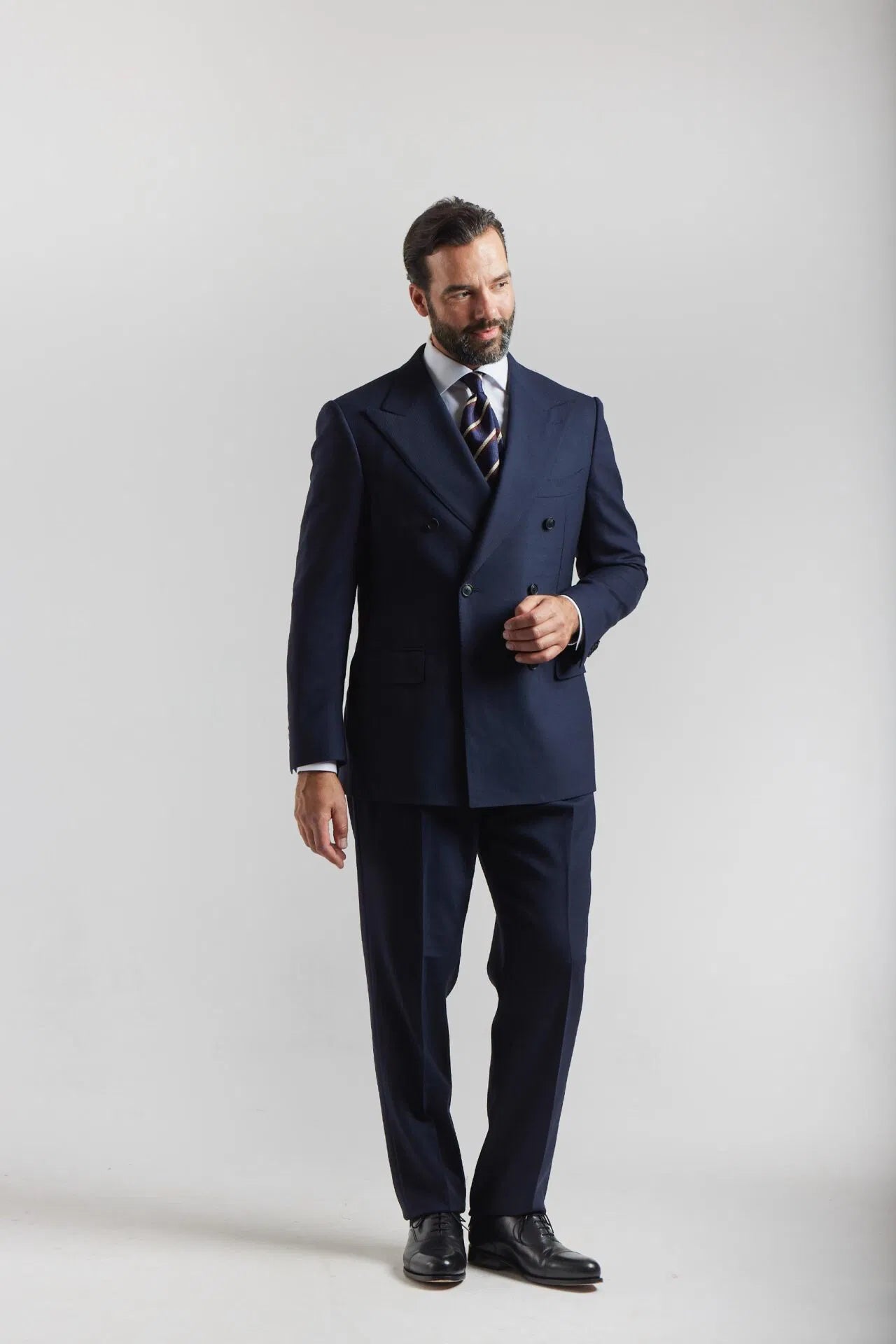 London Shrunk Navy Double-Breasted Suit