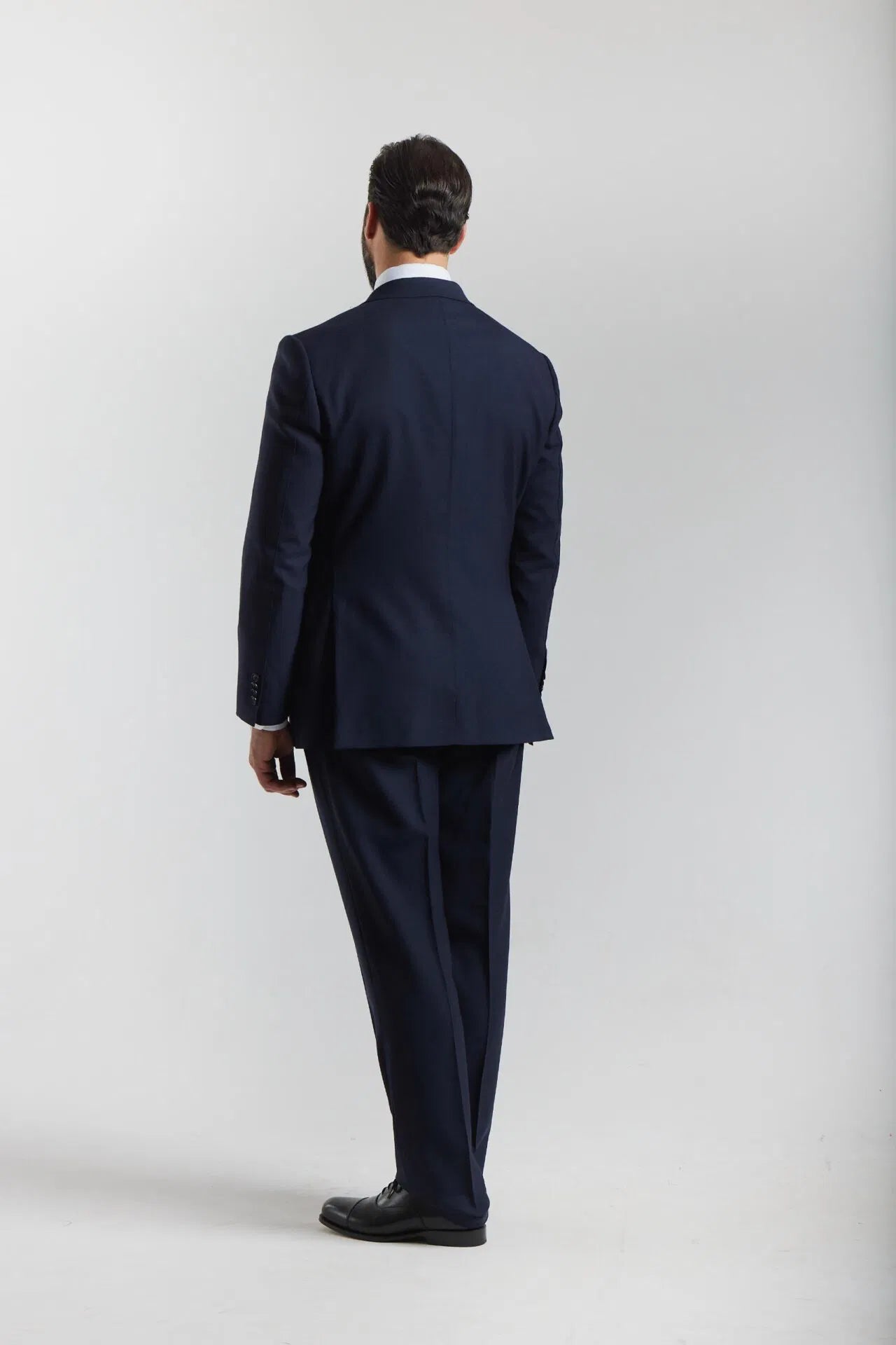 London Shrunk Navy Double-Breasted Suit