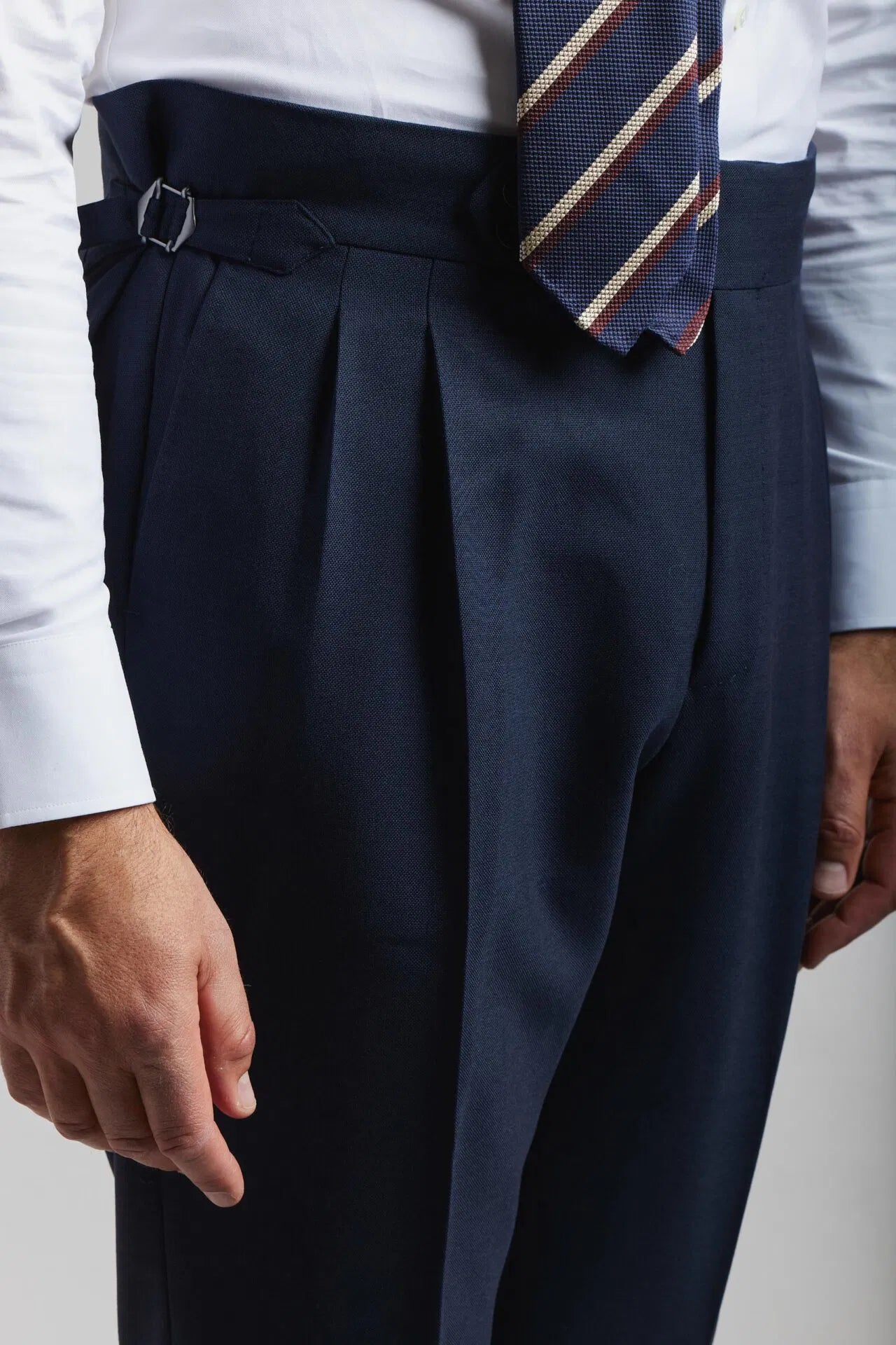 London Shrunk Navy Double-Breasted Suit