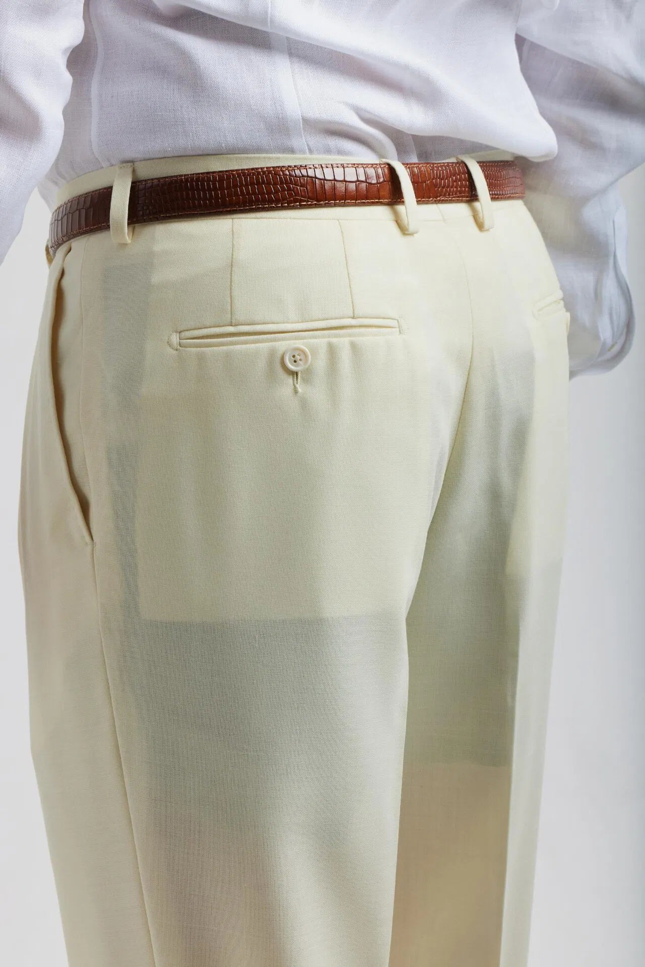 Pantalon crème 4 plis