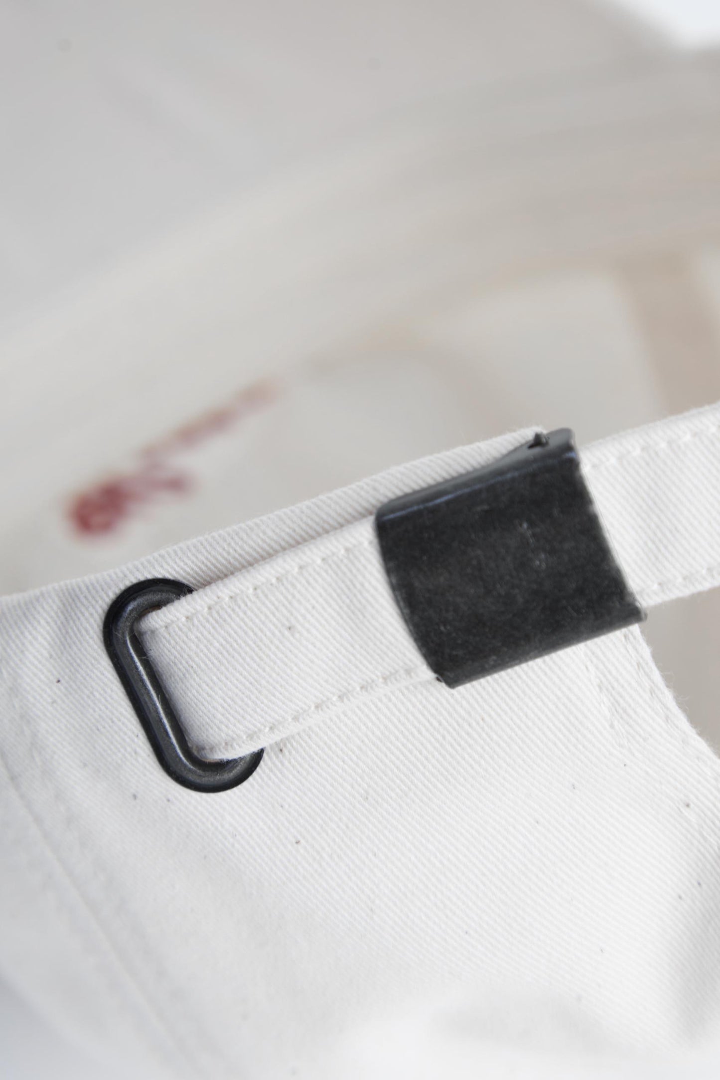 Off white baseball cap