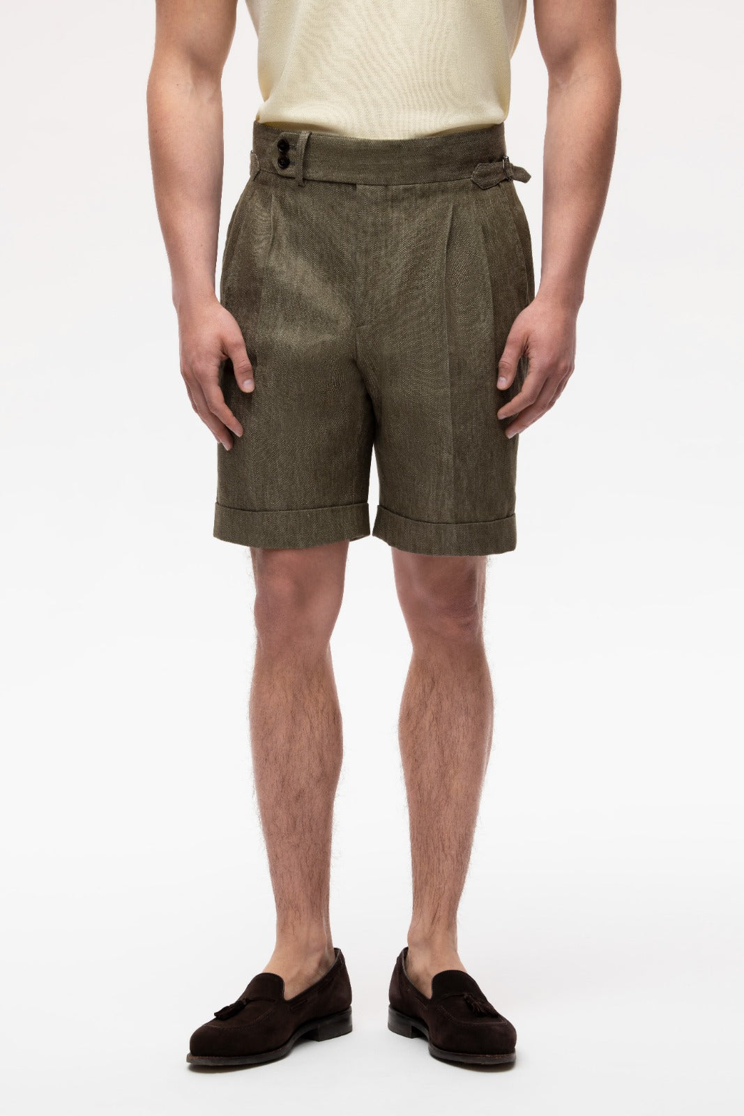 Green cotton-linen shorts