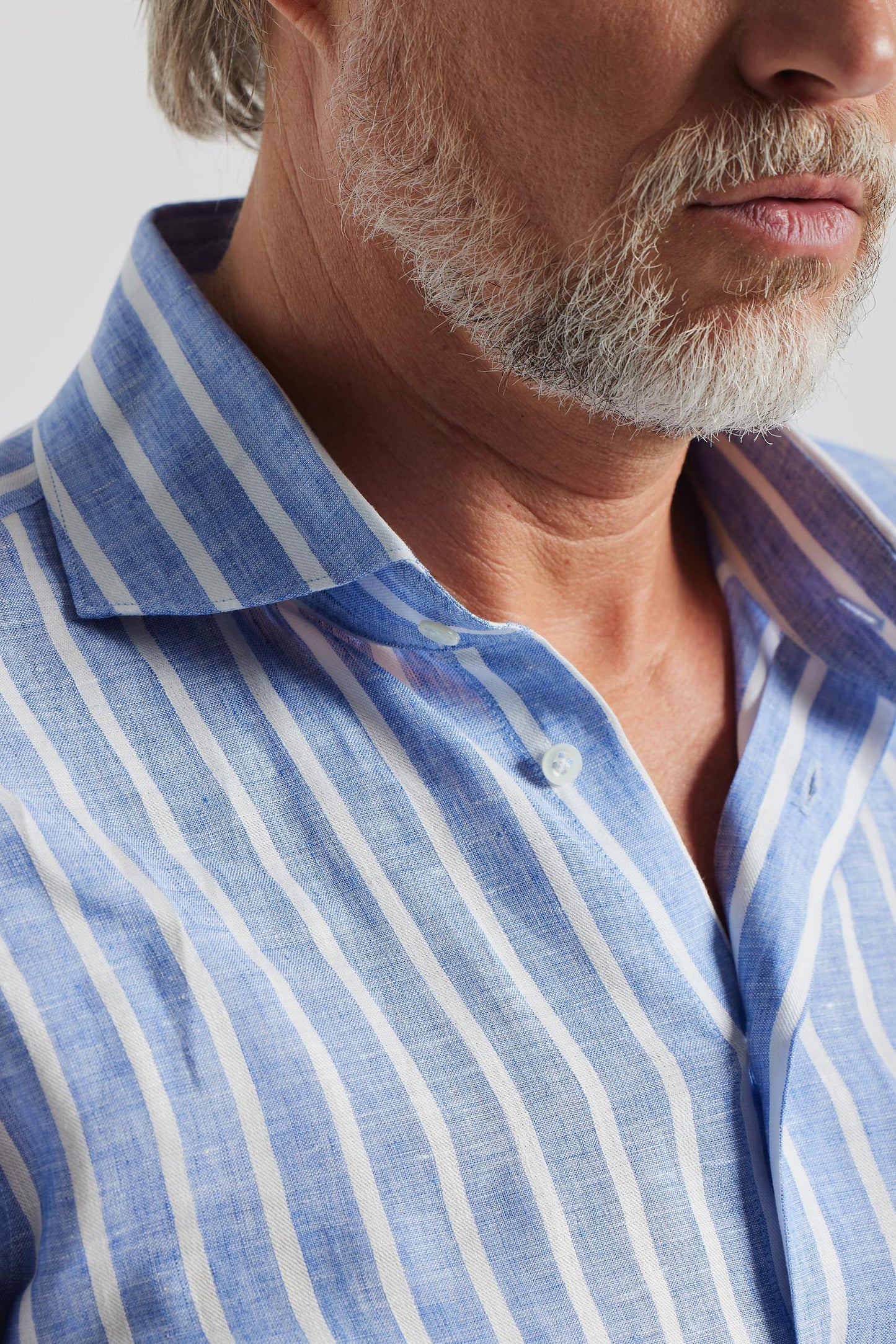 Chemise rayée en lin à col italien