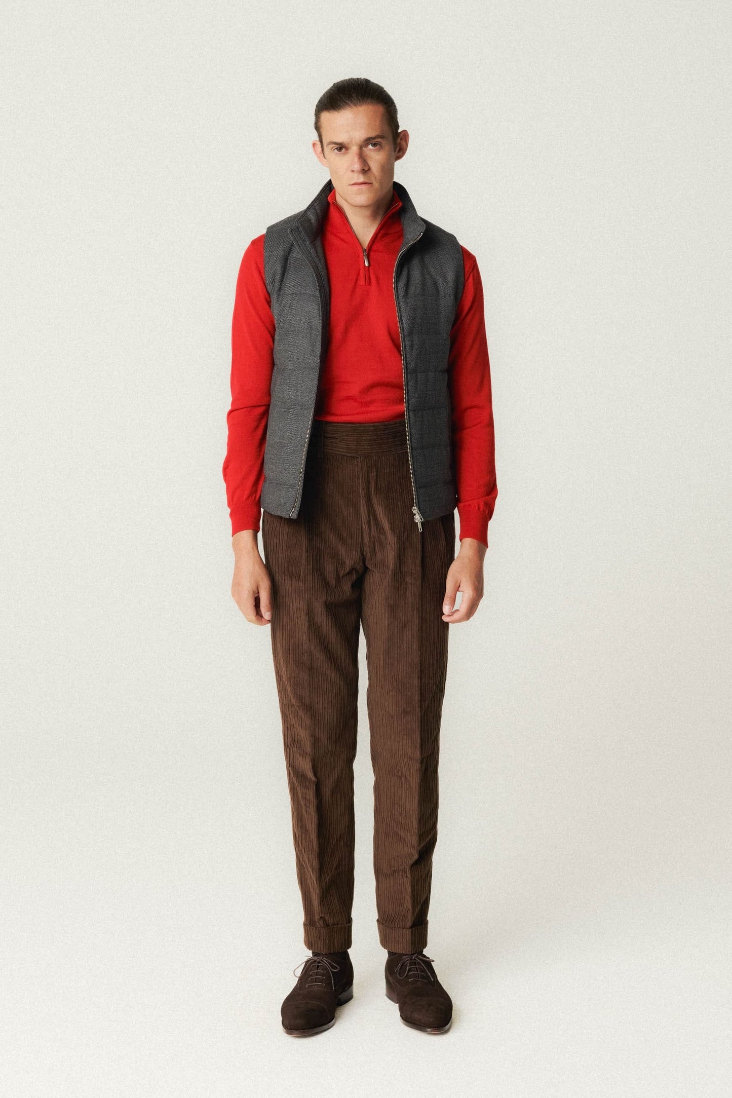 Pantalon en velours côtelé marron