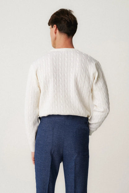Interwoven roundneck