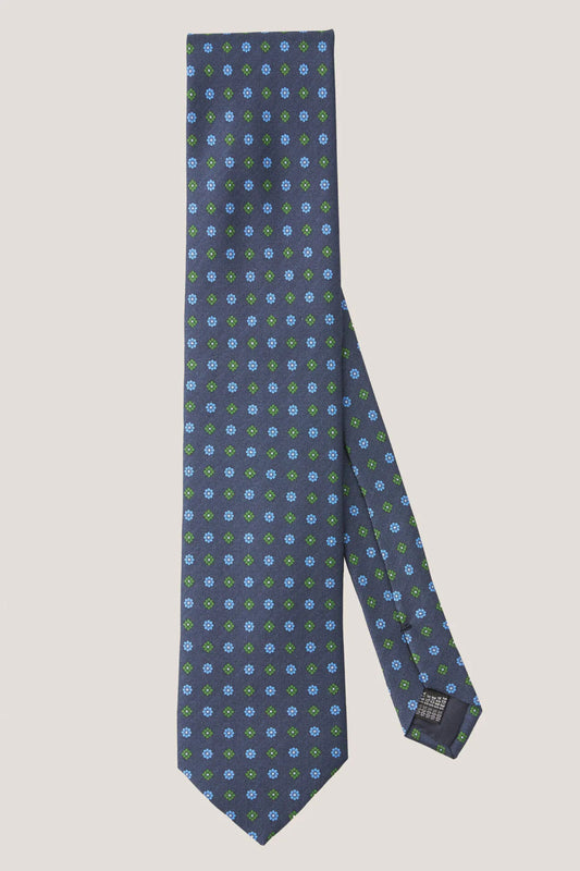 Silk tie with small flowers