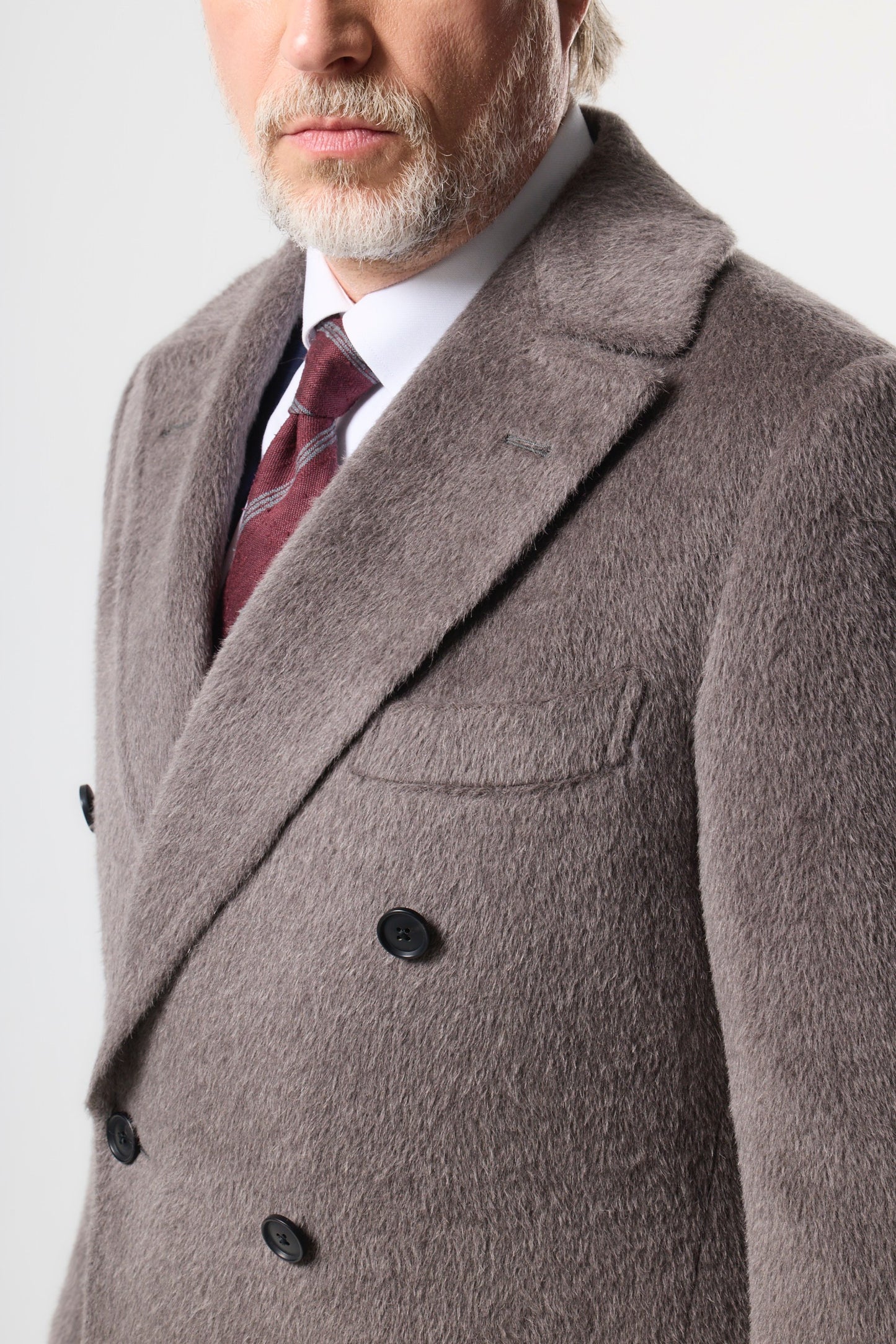 Szary płaszcz Ulster z lamy