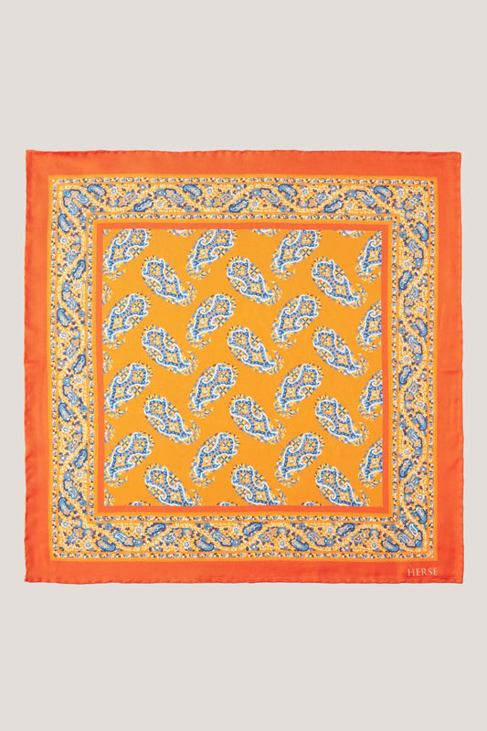 Silk pocket square with a regular paisley pattern