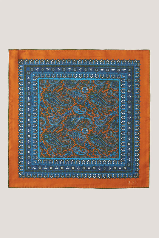 Pocket square with an inner paisley pattern
