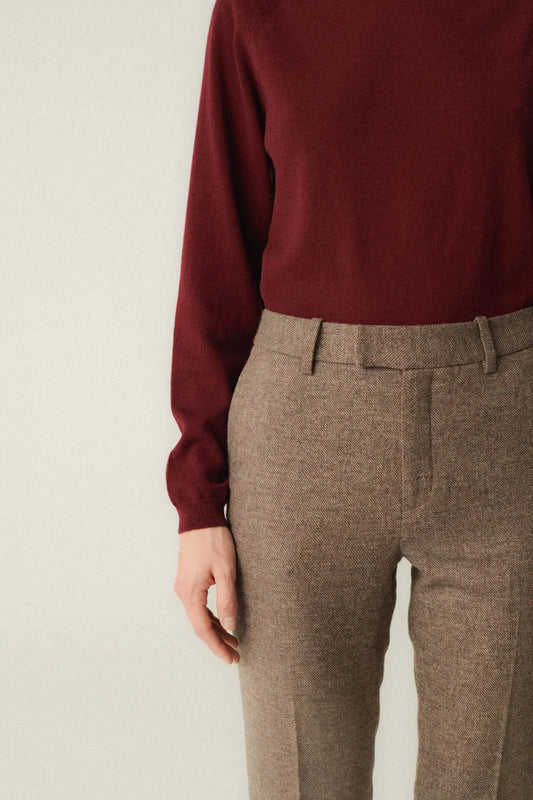 Women's sweater