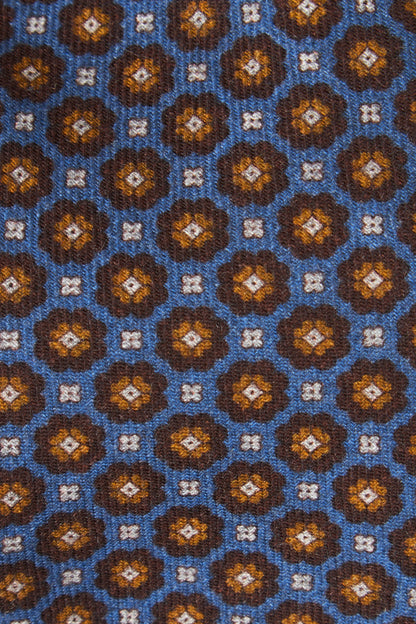 Cravate médaillon en laine rouge