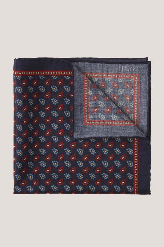 Pochette en laine et soie à petit motif cachemire