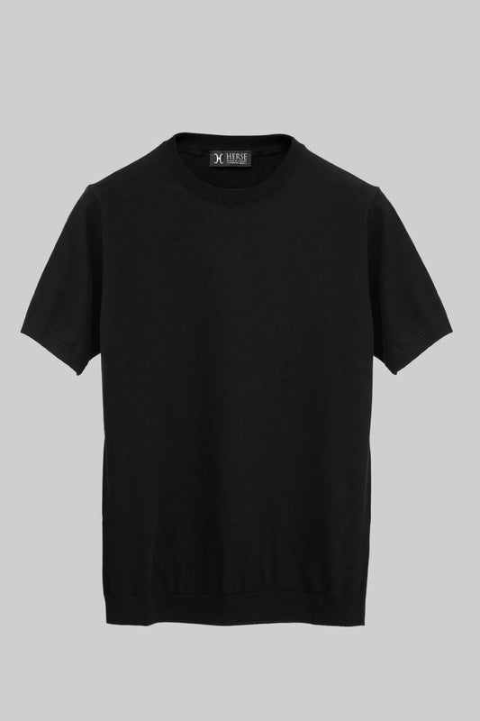 T-shirt en tricot noir à col rond