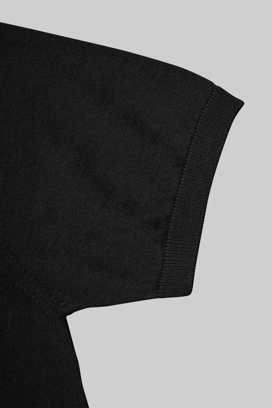 T-shirt en tricot noir à col rond