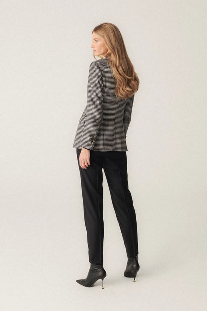 Black and white double-breasted jacket with houndstooth pattern