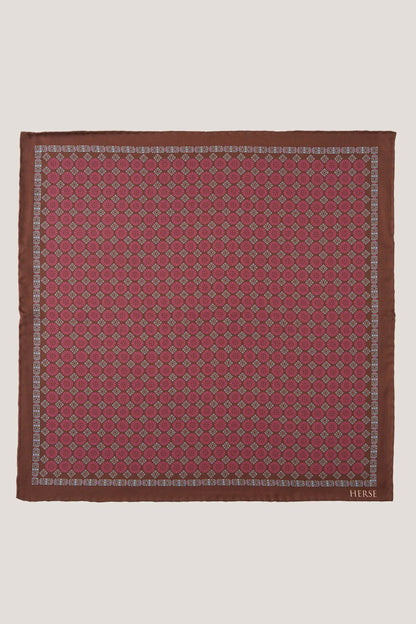Pochette en soie à motif classique
