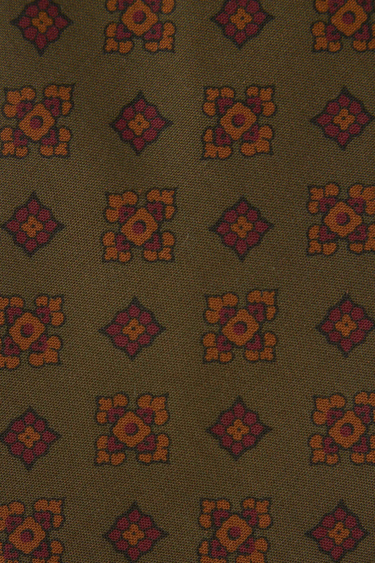 Matte silk tie