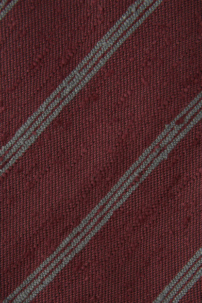 Regimental tie made of silk shantung, unlined