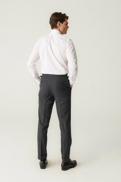 Pantalon en flanelle gris foncé