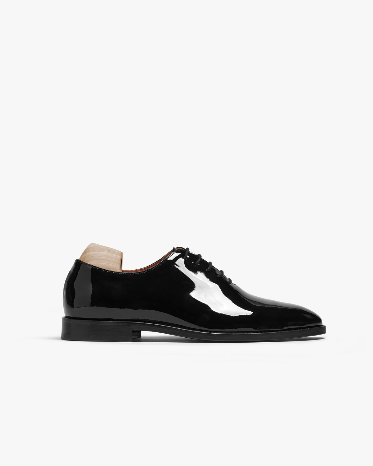 Myrqvist black patent leather wholecut oxfords