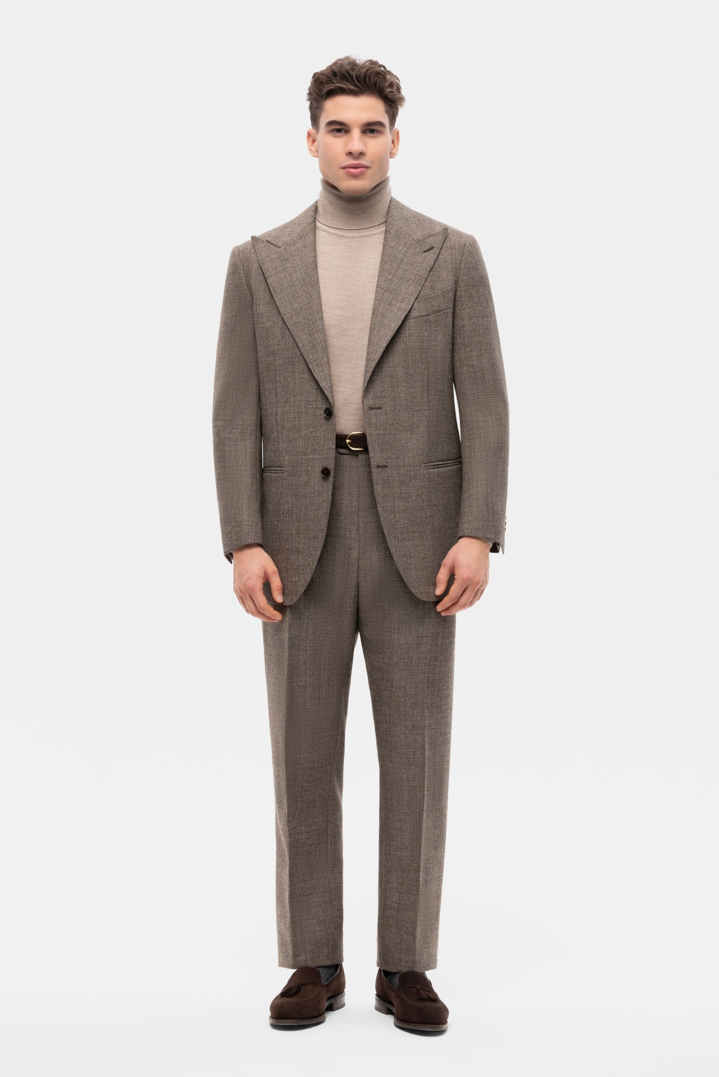 Beżowo-brązowy garnitur jednorzędowy z niebarwionej wełny