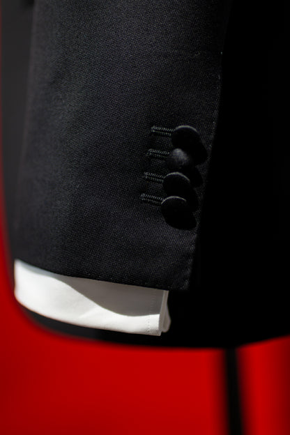 Smoking noir croisé avec revers châle
