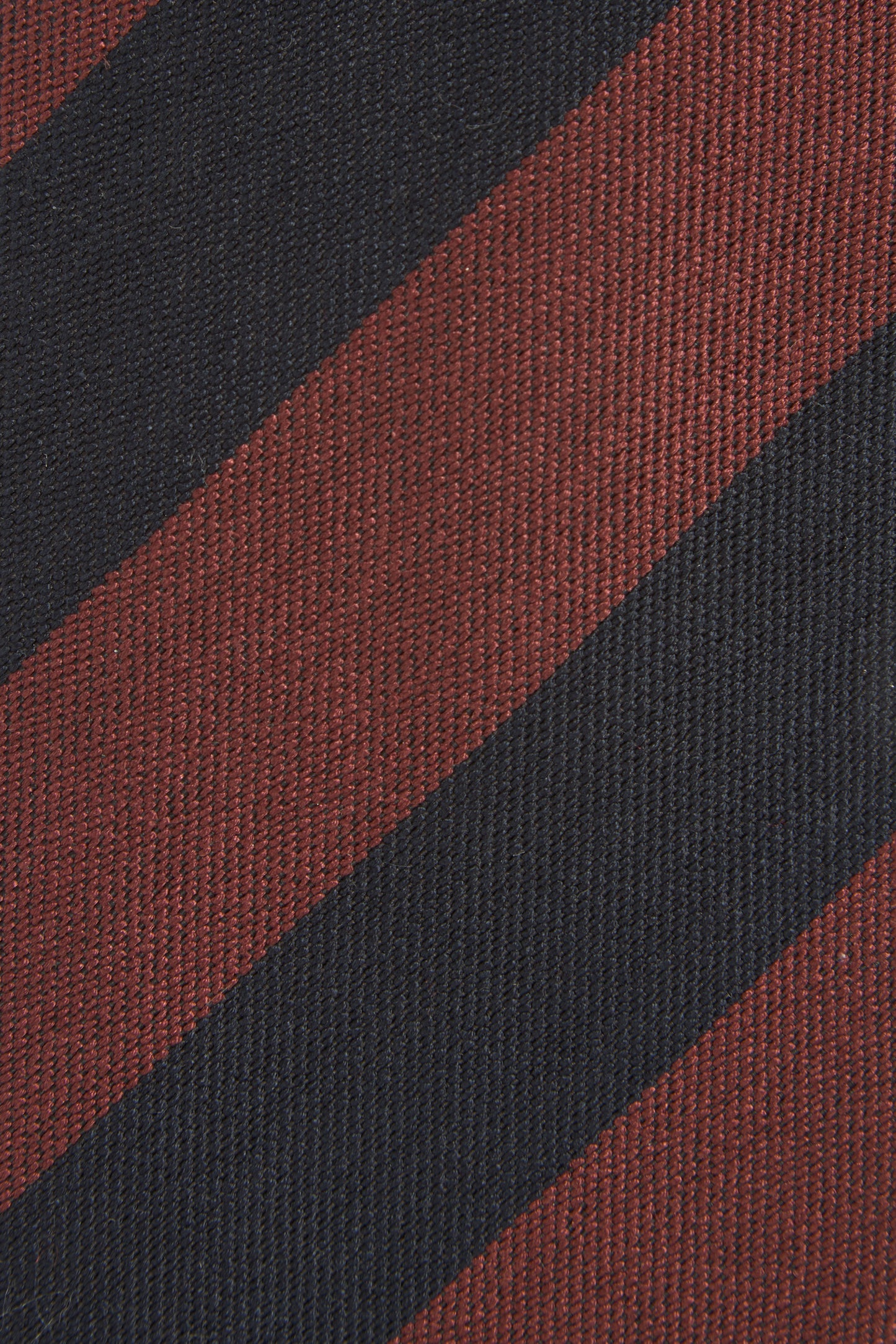 Granatowo-bordowy jedwabny krawat regimental