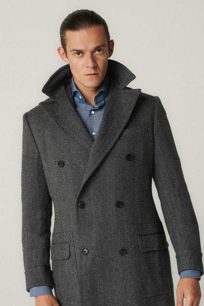 Manteau en laine d'Ulster gris à motif à chevrons