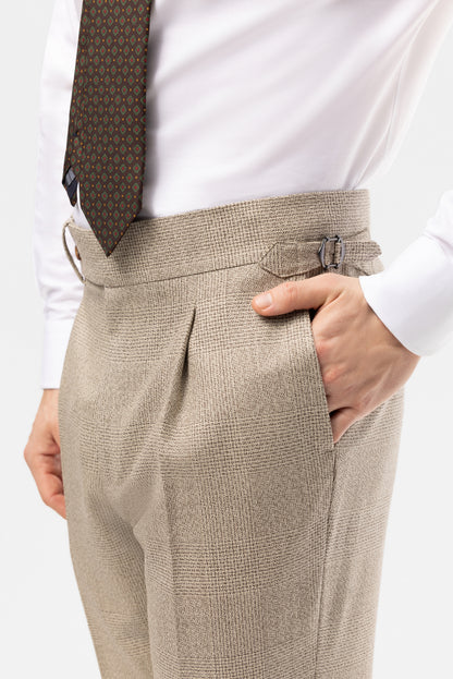 Beżowy garnitur z wełny w kratę Glencheck