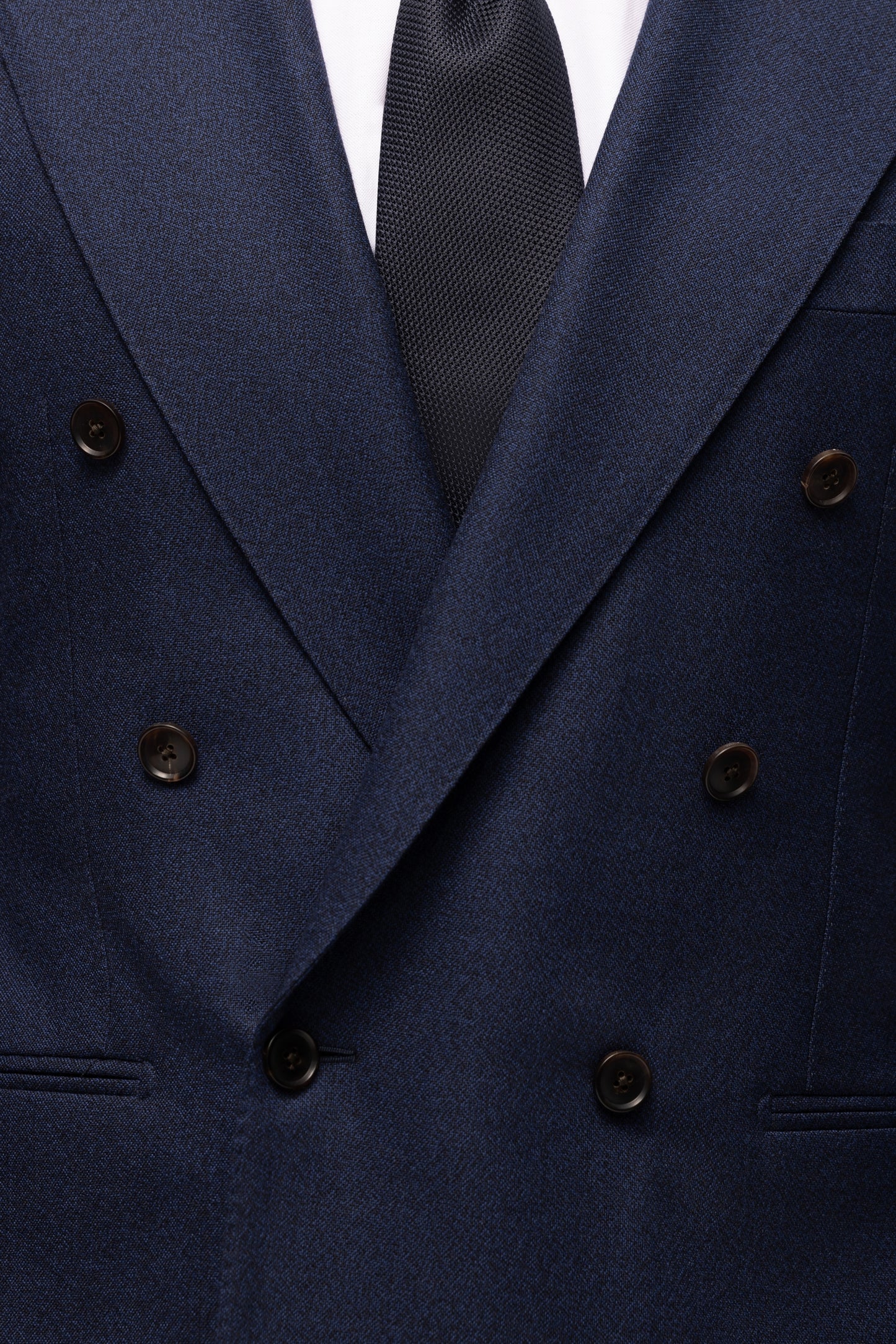 Jasnogranatowy garnitur dwurzędowy z wełny