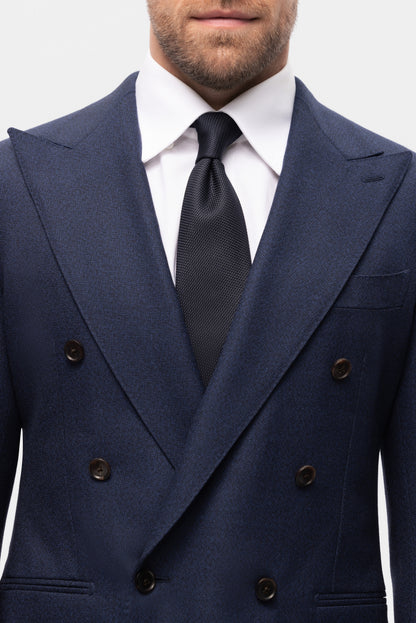 Jasnogranatowy garnitur dwurzędowy z wełny