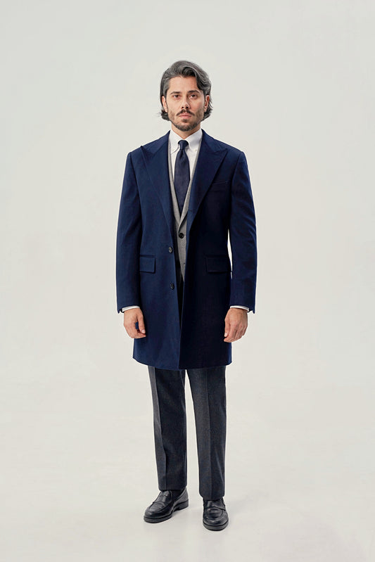 Granatowa jednorzędowa dyplomatka