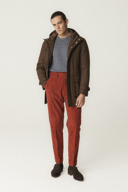 Pantalon en velours côtelé rouge